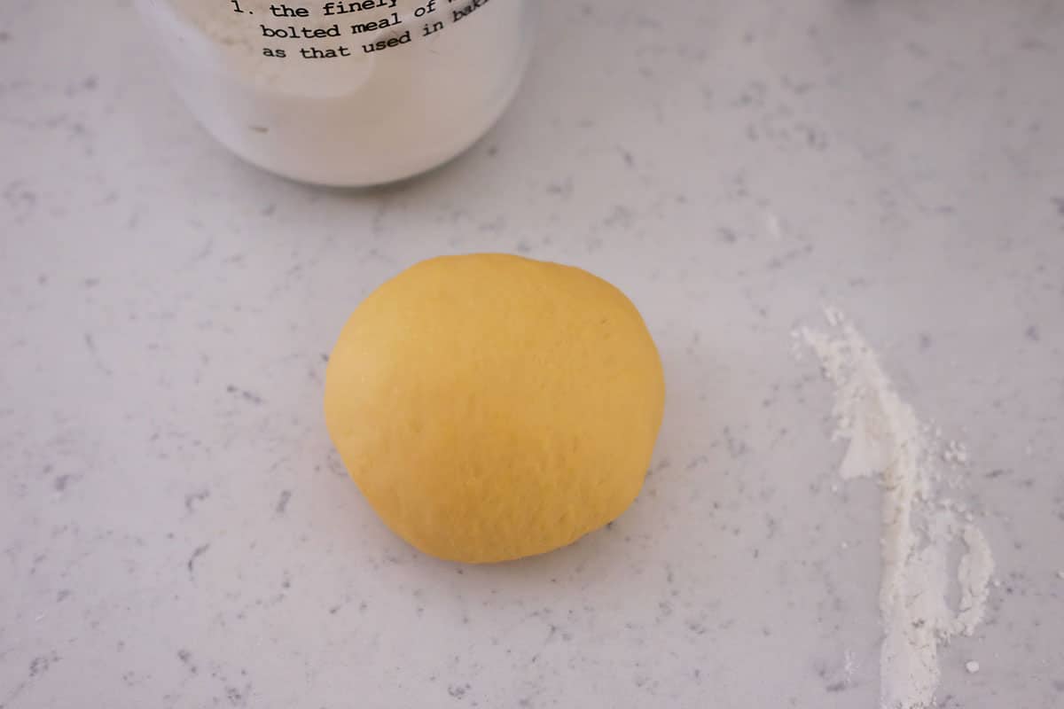 cách làm bánh bao kim trứng muối