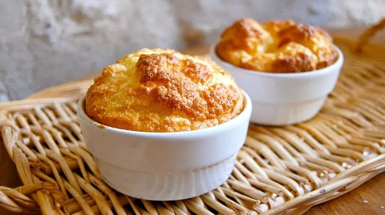 CÁCH LÀM BÁNH SOUFFLE PHÔ MAI NGON HẤP DẪN TẠI NHÀ