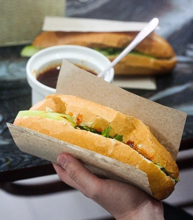 10 địa chỉ bán bánh mì tại Hà Nội thơm ngon khó cưỡng