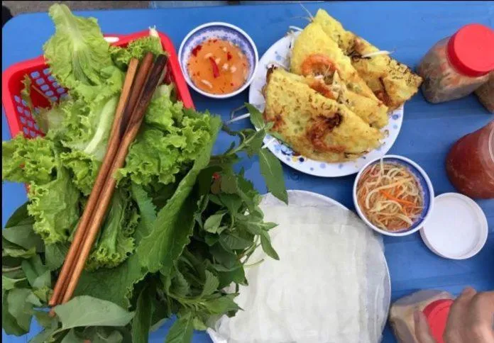 10 quán bánh xèo ngon tại Hồ Chí Minh: Miền Tây – Miền Trung đủ cả!