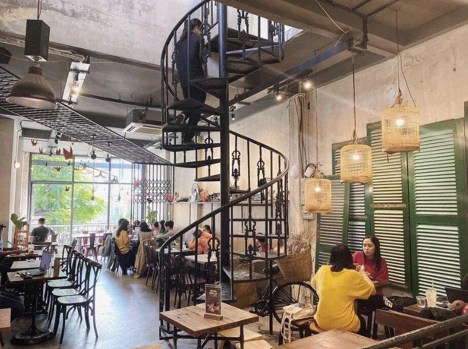 15 quán cafe ngon và cực xinh xắn tại quận 10