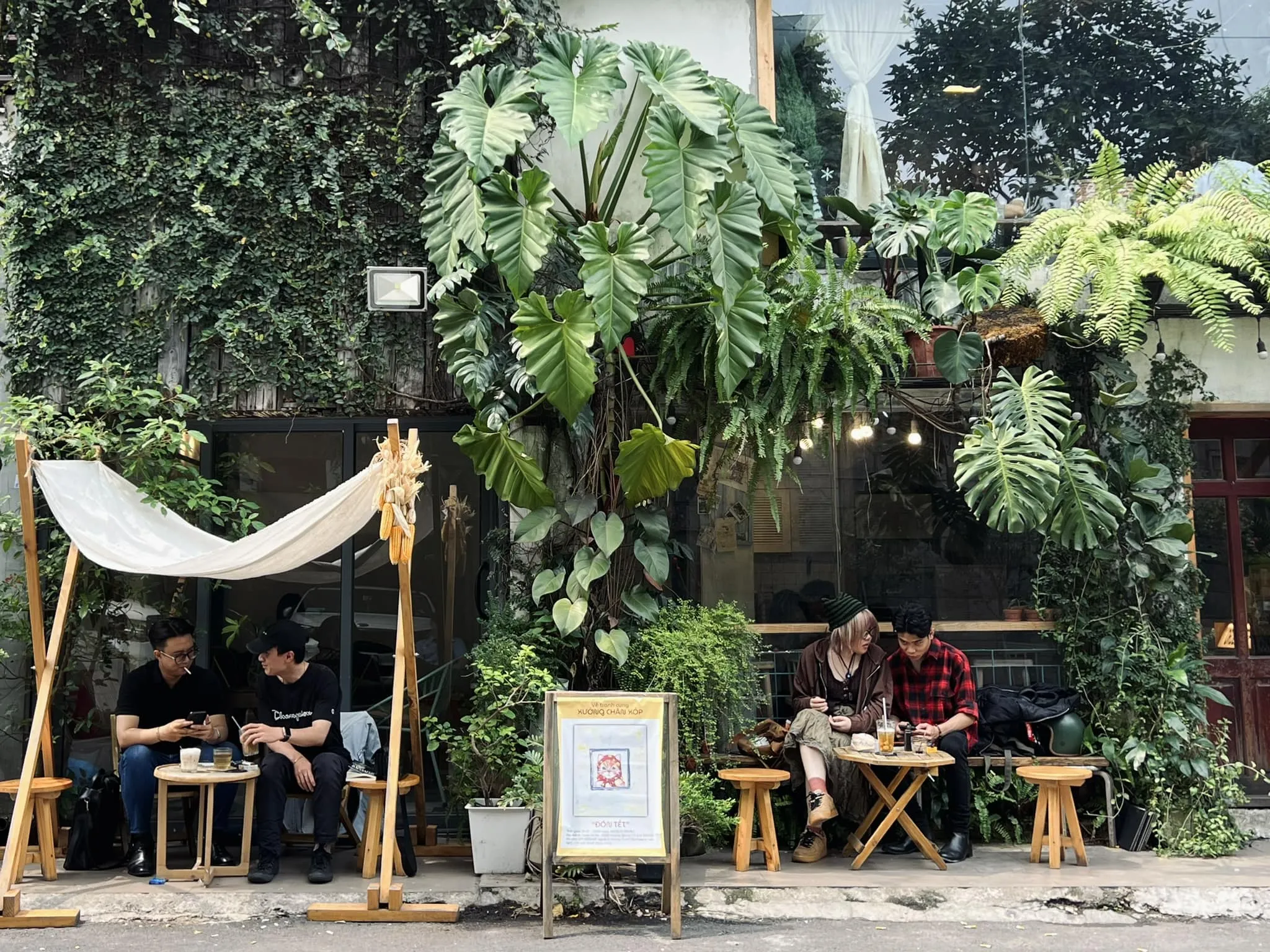 15 quán cafe ngon và cực xinh xắn tại quận 10