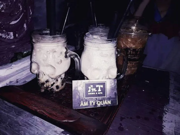 Âm Ty Quán hot nhất Sài Gòn: “Xuống âm phủ” uống cafe, trà sữa không bạn ơi?