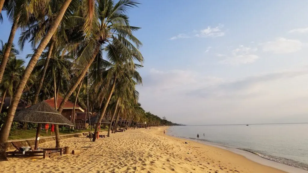 Bãi biển Phú Quốc đẹp tựa chốn bồng lai tiên cảnh