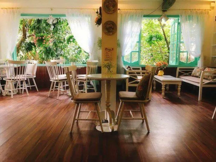 Bạn đã ghé thăm 6 quán cafe xứ Huế đẹp nên thơ, đầy mơ mộng này chưa?