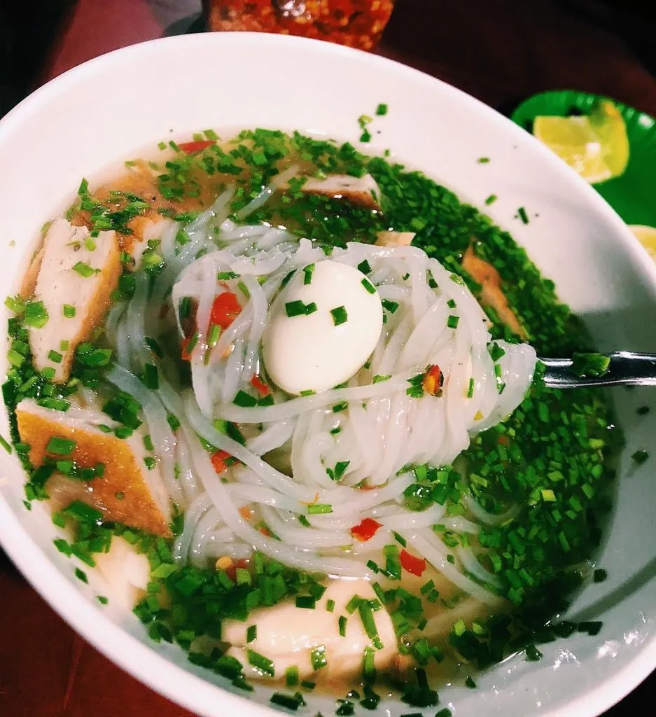 Bánh canh hẹ Phú Yên – Món ăn hấp dẫn nhất định phải thử