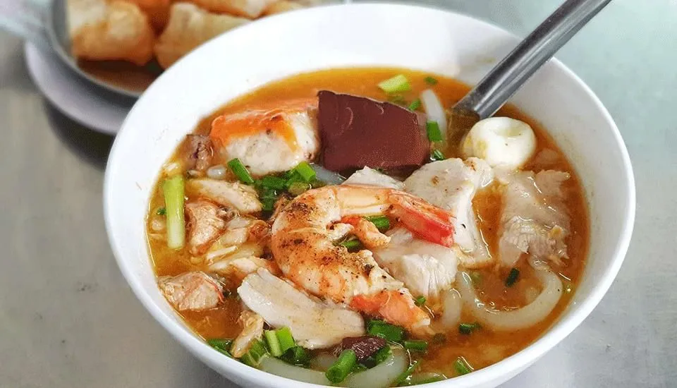 Bánh canh ruộng Đà Nẵng: top 10 quán ăn ngon nức tiếng