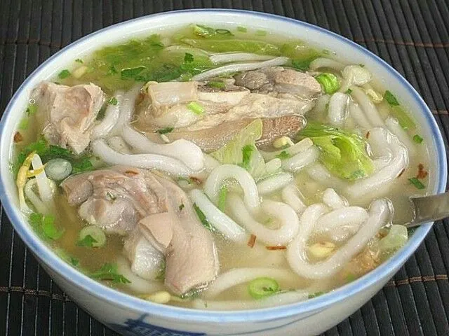 Bánh canh Trảng Bàng – đặc sản nức tiếng gần xa