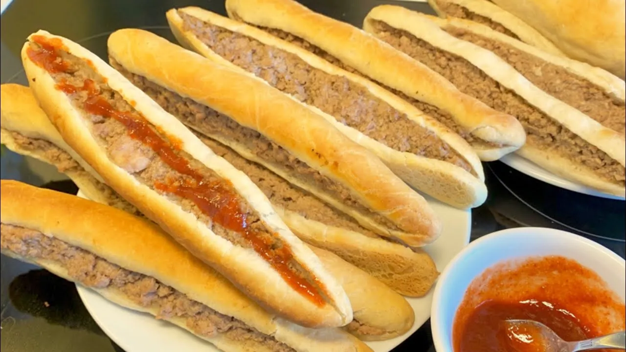 Bánh mì Đà Nẵng – Top 12 quán bánh mì que Đà Nẵng ngon quên lối về 