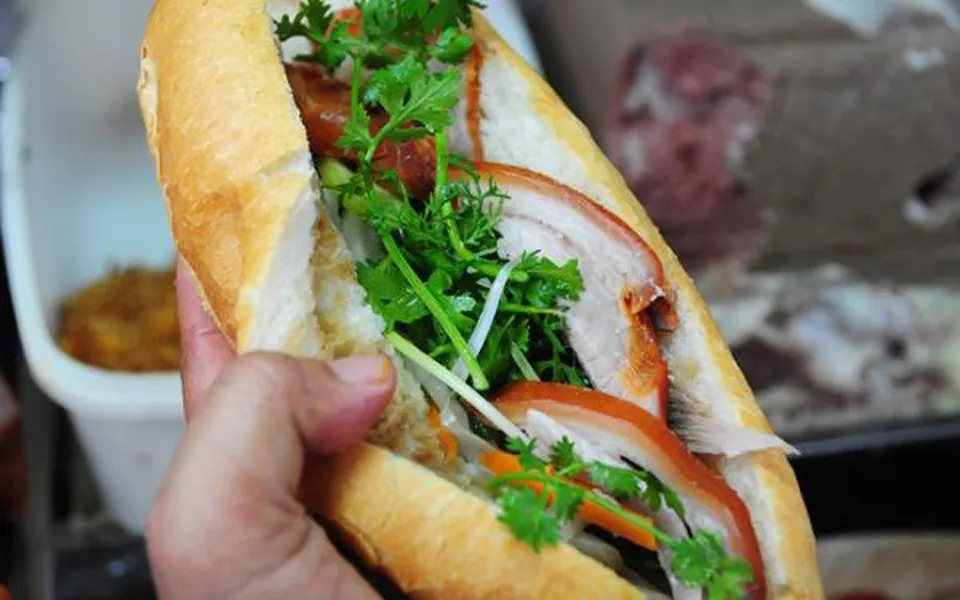 Bánh mì Nha Trang – Xứng danh ẩm thực đường phố 