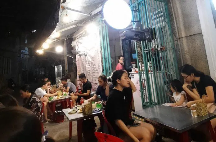 Bật mí 14 quán ốc ngon Đà Nẵng hút khách mà bạn không nên bỏ lỡ