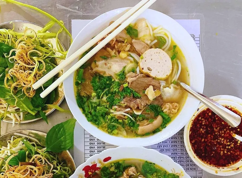 Bún bò Sài Gòn – Sự hòa nhập của ẩm thực xứ Huế