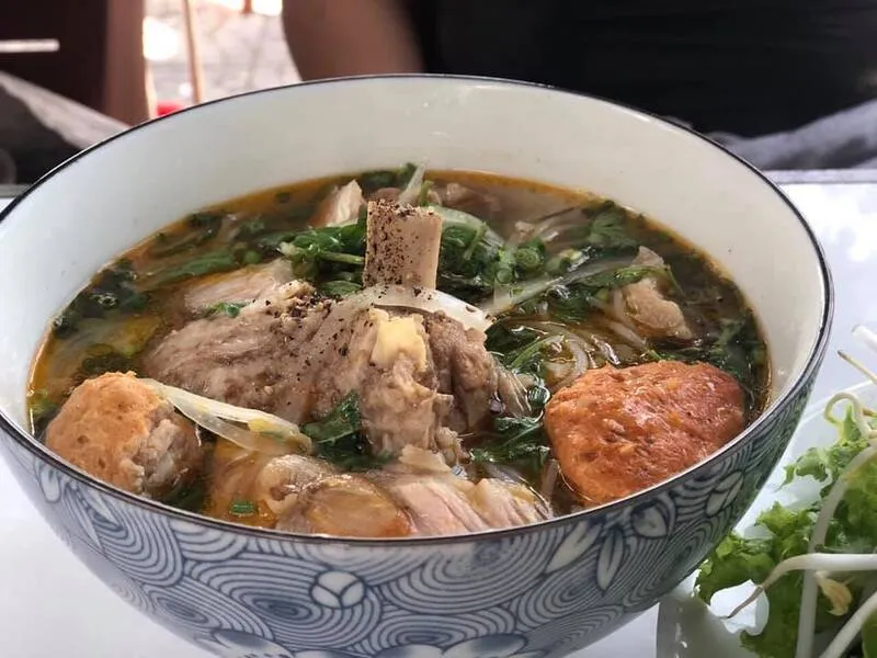 Bún riêu cua Đà Nẵng – Top 13 quán nổi tiếng xứ Đà Thành 