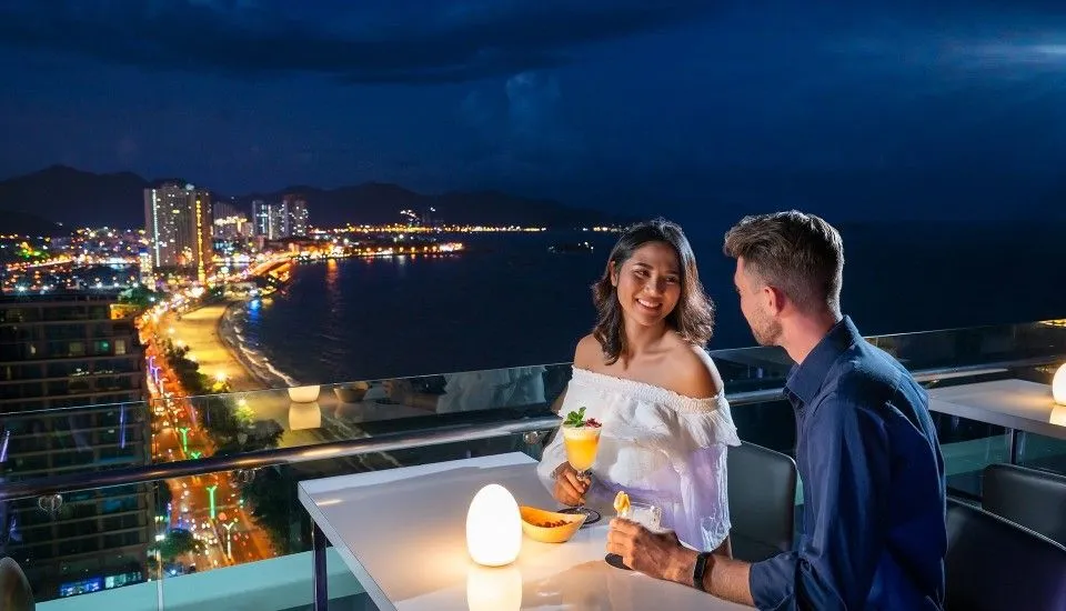 Bùng cháy hết mình cùng với top 3 bar Nha Trang beach "xịn sò" nhất