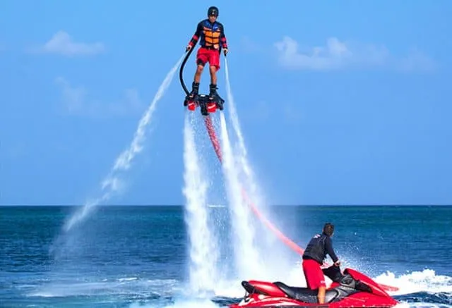 “Bùng nổ” với những môn thể thao trên biển cực thú vị khi du lịch Nha Trang