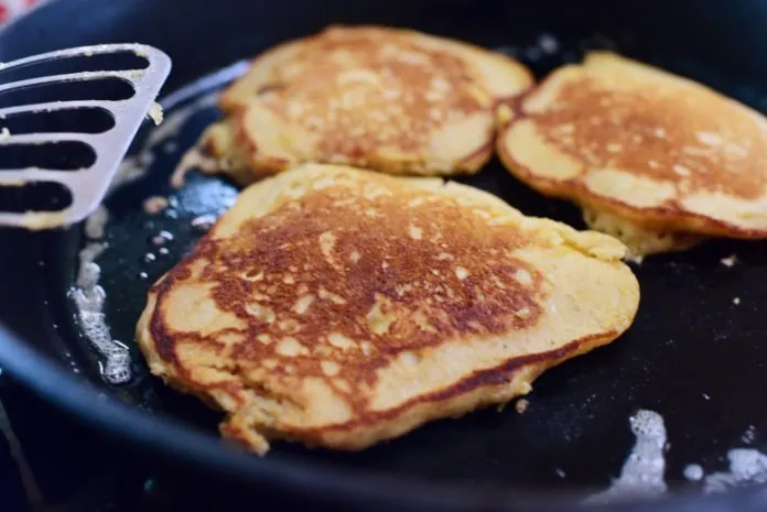 Cách làm bánh Pancake đào siêu ngon và đẹp mắt!