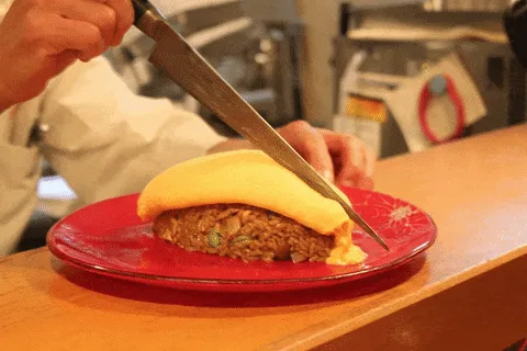 Cách làm cơm chiên trứng Omurice Nhật Bản ngon khó cưỡng