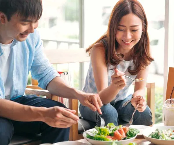 Cách làm dưa cải muối tại nhà đơn giản, giòn rụm, vàng óng, ăn cho đã thèm