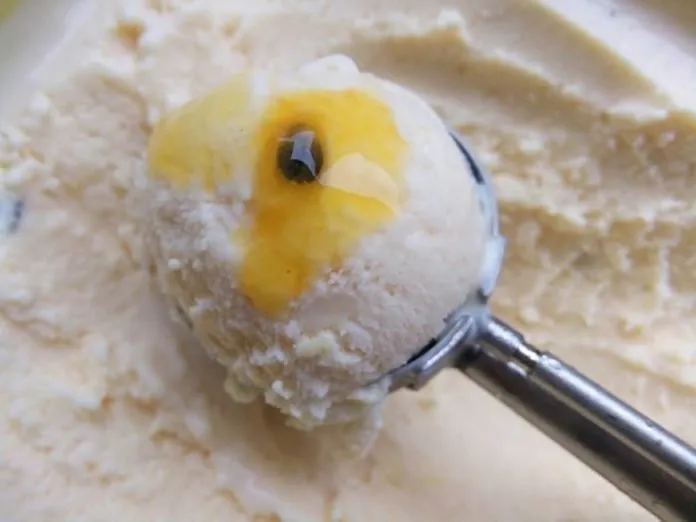 Cách làm kem tươi trái cây đơn giản, ngon mát tại nhà