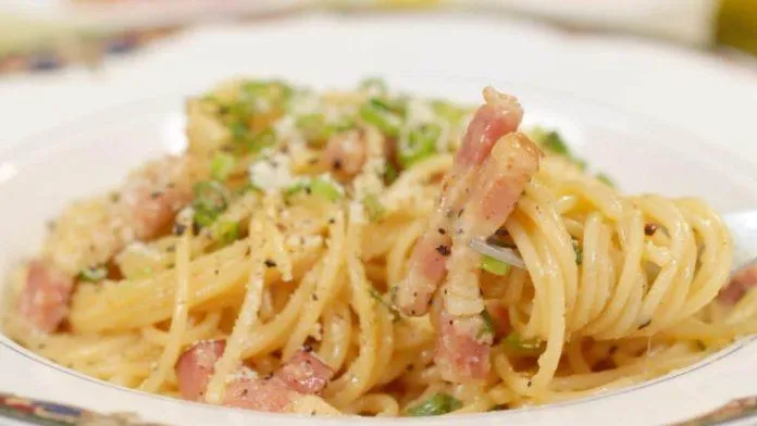 Cách làm mì Ý Carbonara tại nhà: Hương vị béo ngậy tự nhiên, không lo bị ngán!