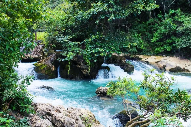 Cao Bằng vào tháng 8 - khám phá "viên ngọc xanh" vùng Đông Bắc