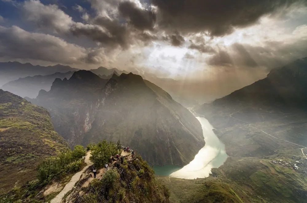 Cao nguyên đá Đồng Văn – “Thiên đường xám” tại Hà Giang