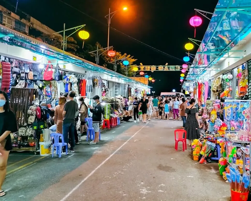 Chợ đêm Nha Trang – Nét đẹp văn hóa nơi thành phố biển