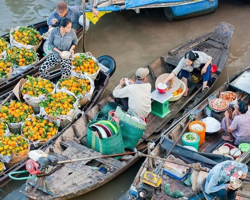 Chợ nổi Cà Mau – Khám phá vẻ đẹp độc đáo miền sông nước