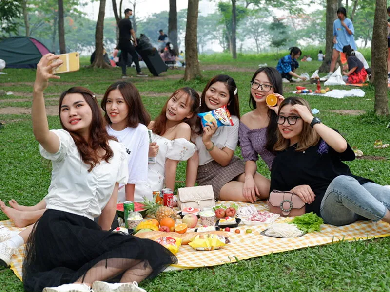 Công viên Yên Sở – Tận hưởng chuyến picnic, dã ngoại ngay giữa Hà Nội