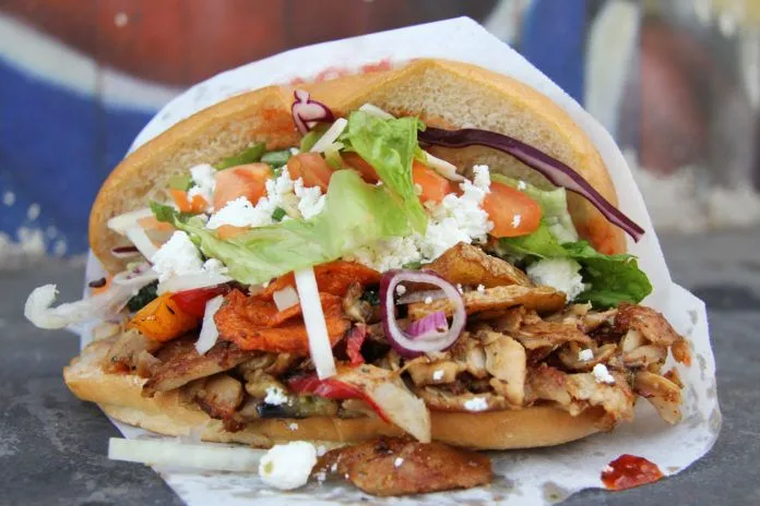 Cùng Doner Kebab dạo quanh thế giới