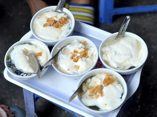 Địa điểm ăn vặt ở Hà Nội: Mách bạn 3 quán ngon giá chỉ dưới 10k