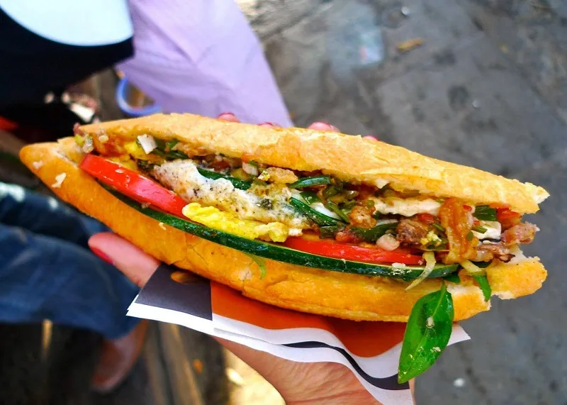 Điểm mặt top 12 quán bánh mì Hội An ngon nức tiếng