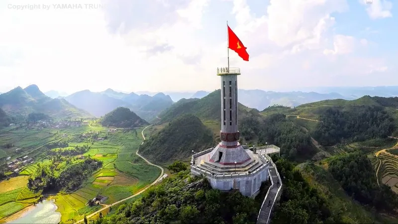 Hà Giang tháng 1 – Ngắm mùa hoa nở trên cao nguyên đá