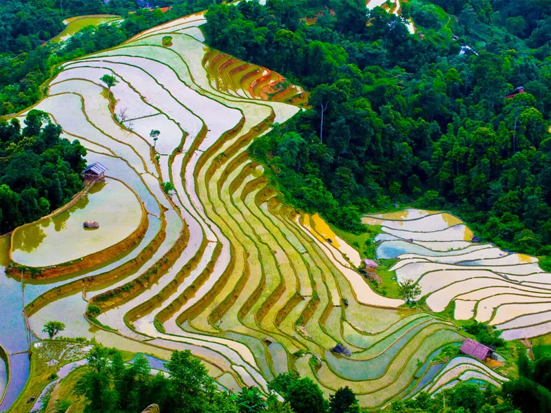 Hà Giang Tháng 5 – Mùa Nước Đổ Trên Cao Nguyên Đá