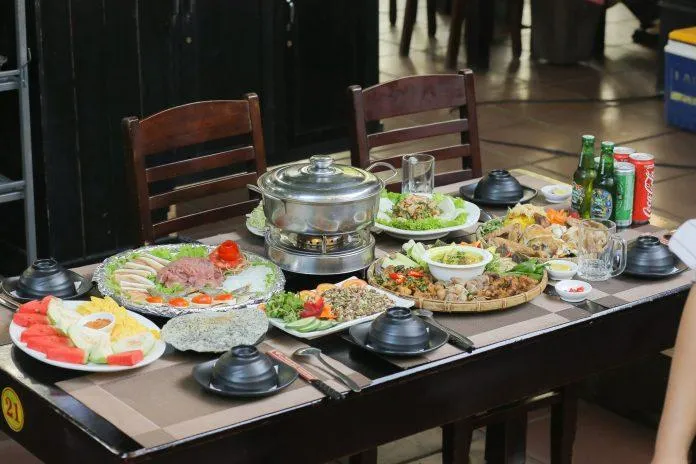 Khám phá 15 quán hải sản ngon Đà Nẵng ăn là mê