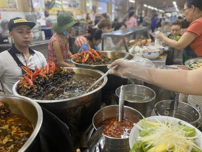 Khám phá chợ Cồn – 10 địa điểm ăn uống dành cho các tín đồ đam mê ẩm thực Đà Nẵng