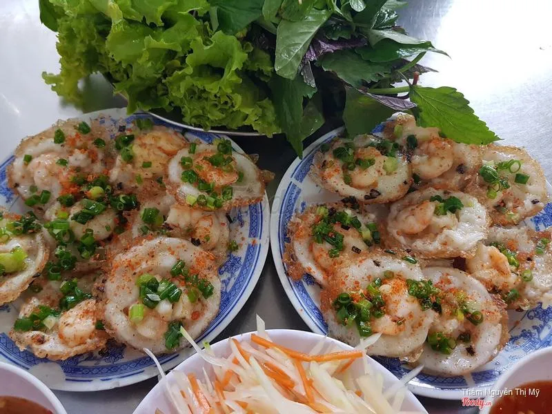 Khám phá đặc sản nổi tiếng: bánh khọt Vũng Tàu