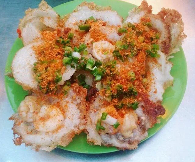 Khám phá đặc sản nổi tiếng: bánh khọt Vũng Tàu