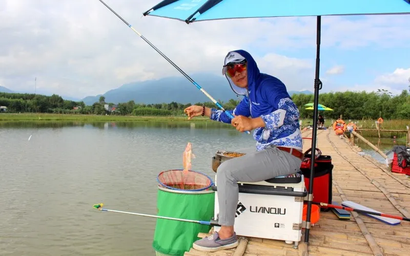 Khám phá hồ Đồng Quan – Nơi dã ngoại có hệ sinh thái lý tưởng