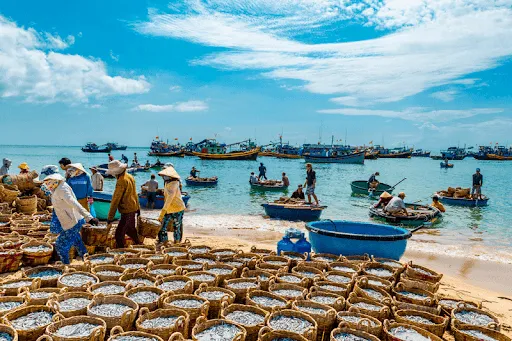 Làng chài Mũi Né – điểm dừng chân yên bình nhất định phải ghé qua