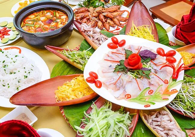 Lẩu thả: Đặc sản ẩn chứa triết lý “ngũ hành” của Phan Thiết