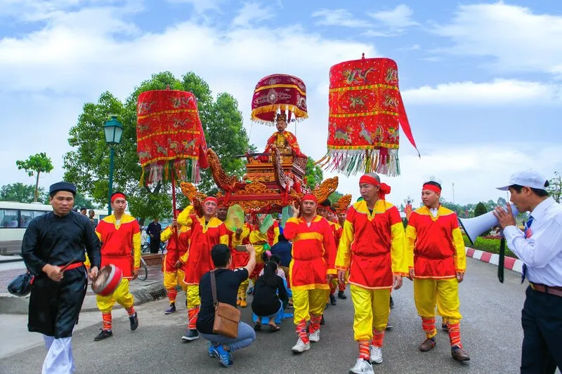 Lễ hội miếu Vua Bà Quảng Yên – Di sản lịch sử tự hào của người dân đất Quảng