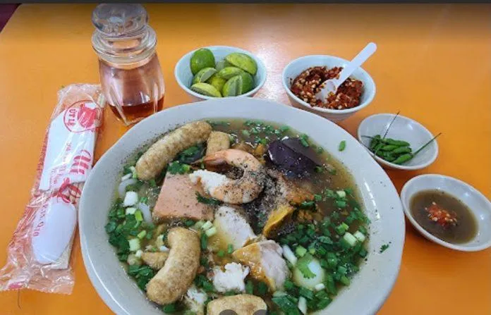 Must Try: Top 10 quán ăn ngon, nổi tiếng nhất Sài Gòn bạn nhất định nên thử