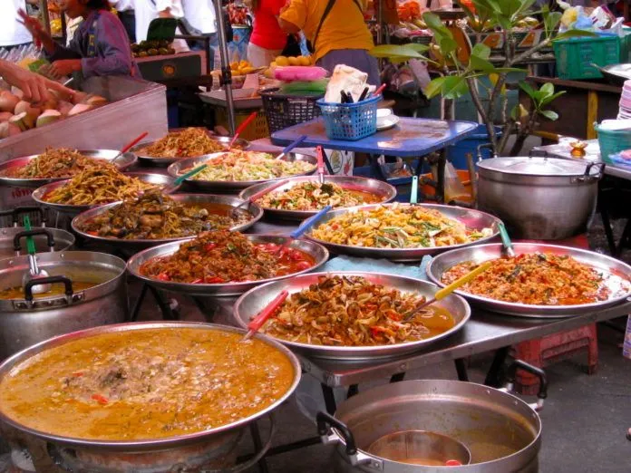 Ngoài Hà Nội – Sài Gòn, đây là những thiên đường ẩm thực đường phố nổi tiếng châu Á của Đông Nam Á