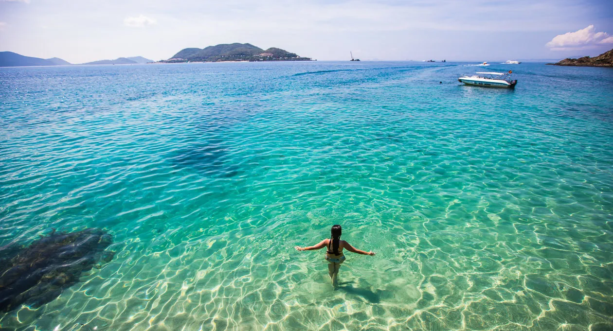 Nha Trang – Thành phố du lịch biển và những cánh én