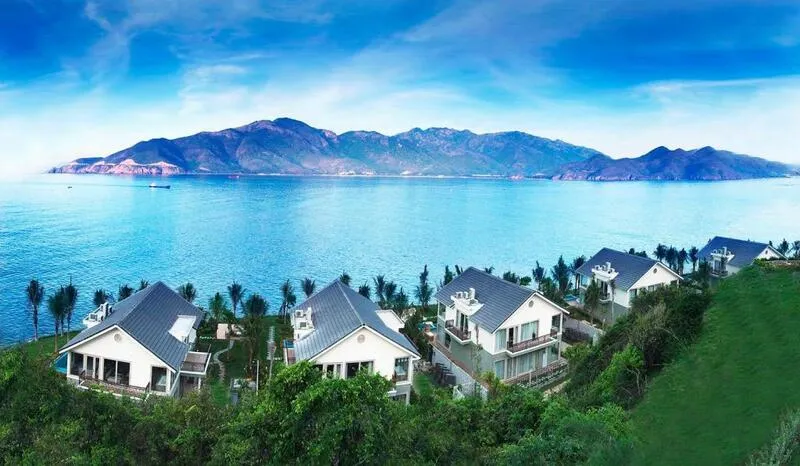 Nha Trang – Thành phố du lịch biển và những cánh én