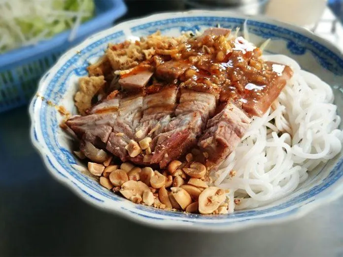 Phá đảo ẩm thực Đà Nẵng với foodtour 10 quán ngon bạn không nên bở lỡ vào mùa hè này