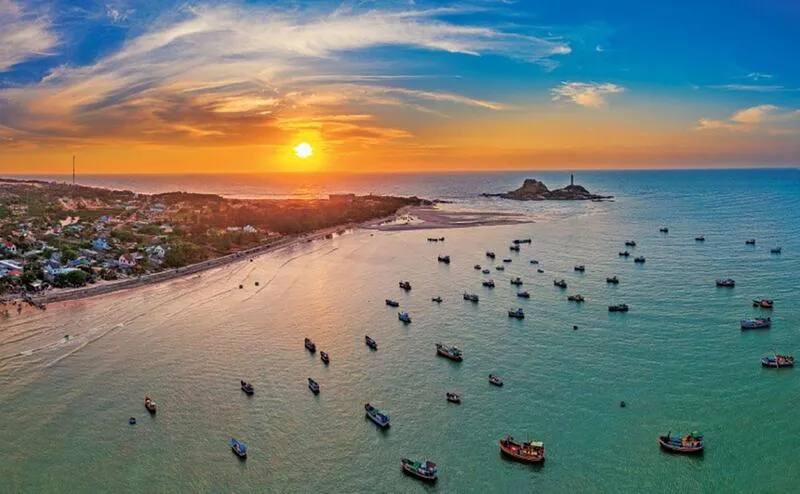 Phan Thiết Tháng 2 – Hòa mình trong gió biển dịu dàng