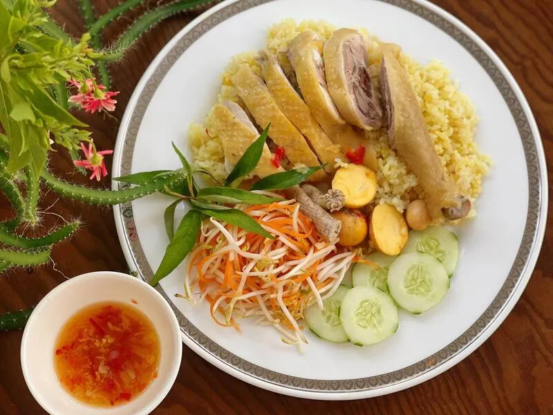 Phú Yên – Địa điểm du lịch mới hoang sơ và hùng vĩ