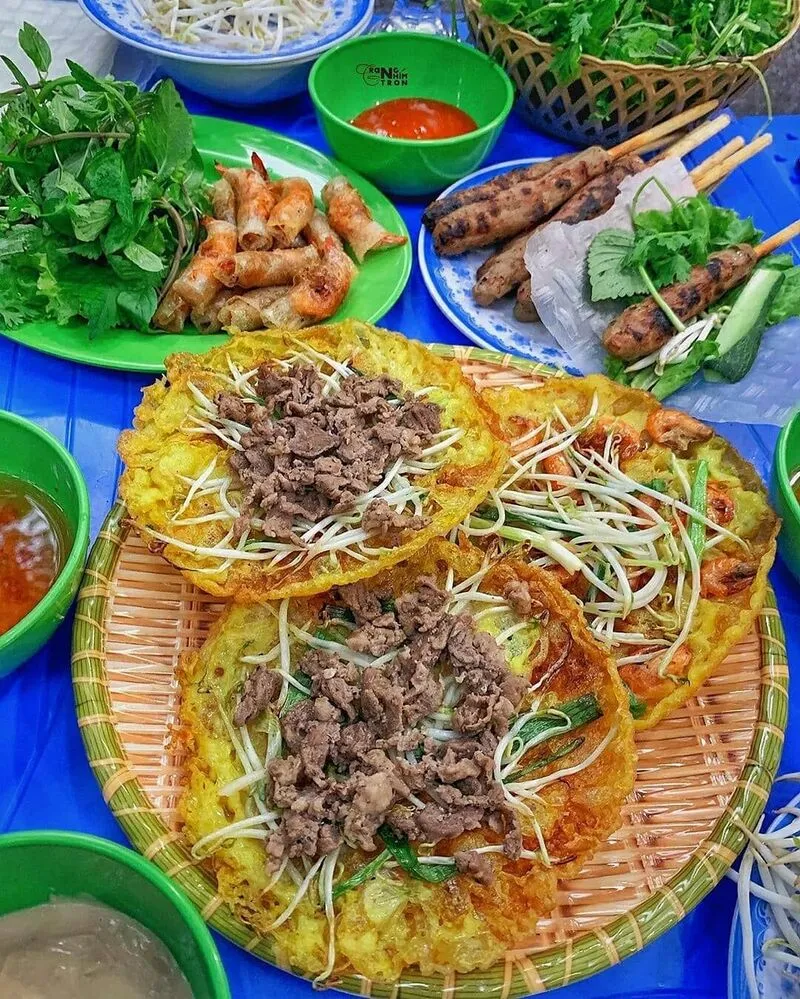 Review món bánh xèo tôm nhảy Quy Nhơn mà bạn nên thử khi tới đây